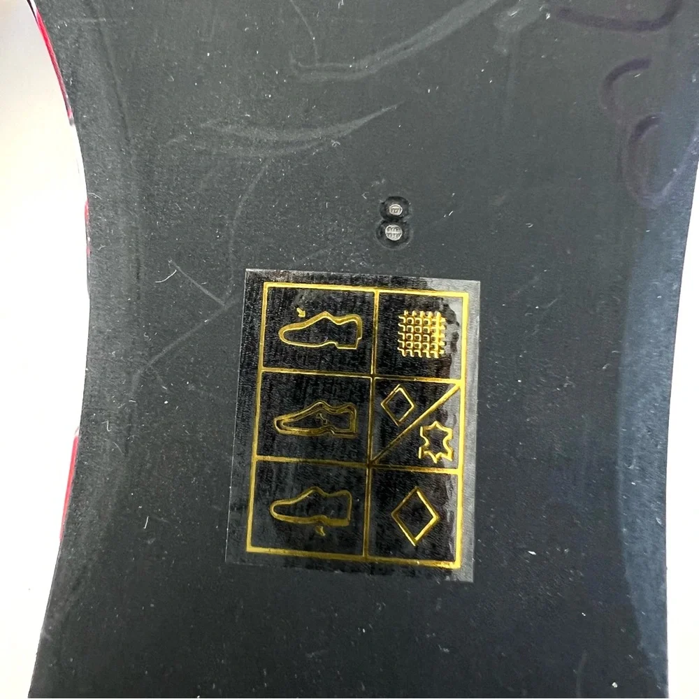 JEFFREY CAMPBELL Chantria Red Hearts Gold Buckle Flats Slides Sandals Sz 8 NWOB - Picture 10 of 11